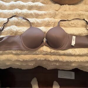 Victoria's Secret Mauve lined Demi 36C never worn